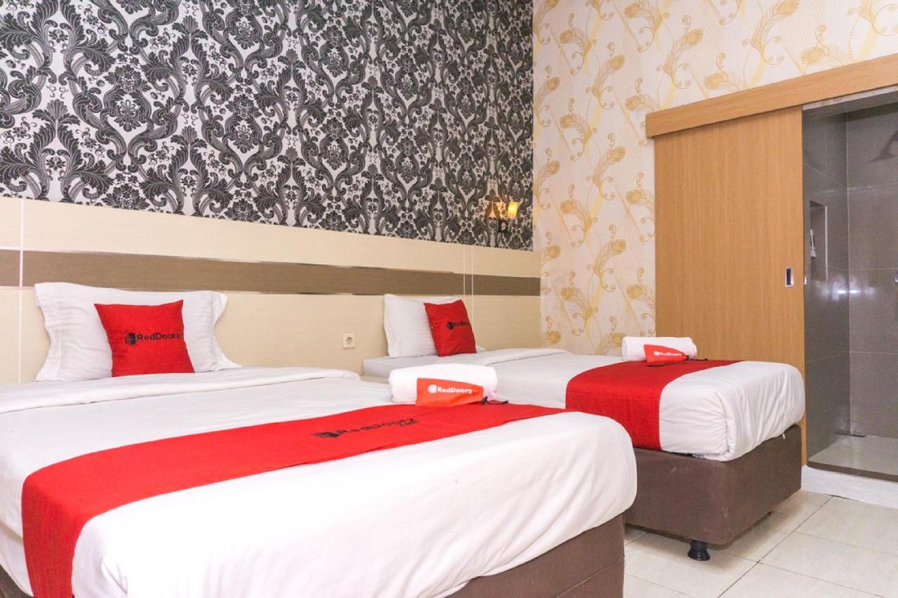 เรดดอร์ซ แอท ตัมโบลากา ซุมบา Hotel Lokokaki ภายนอก รูปภาพ