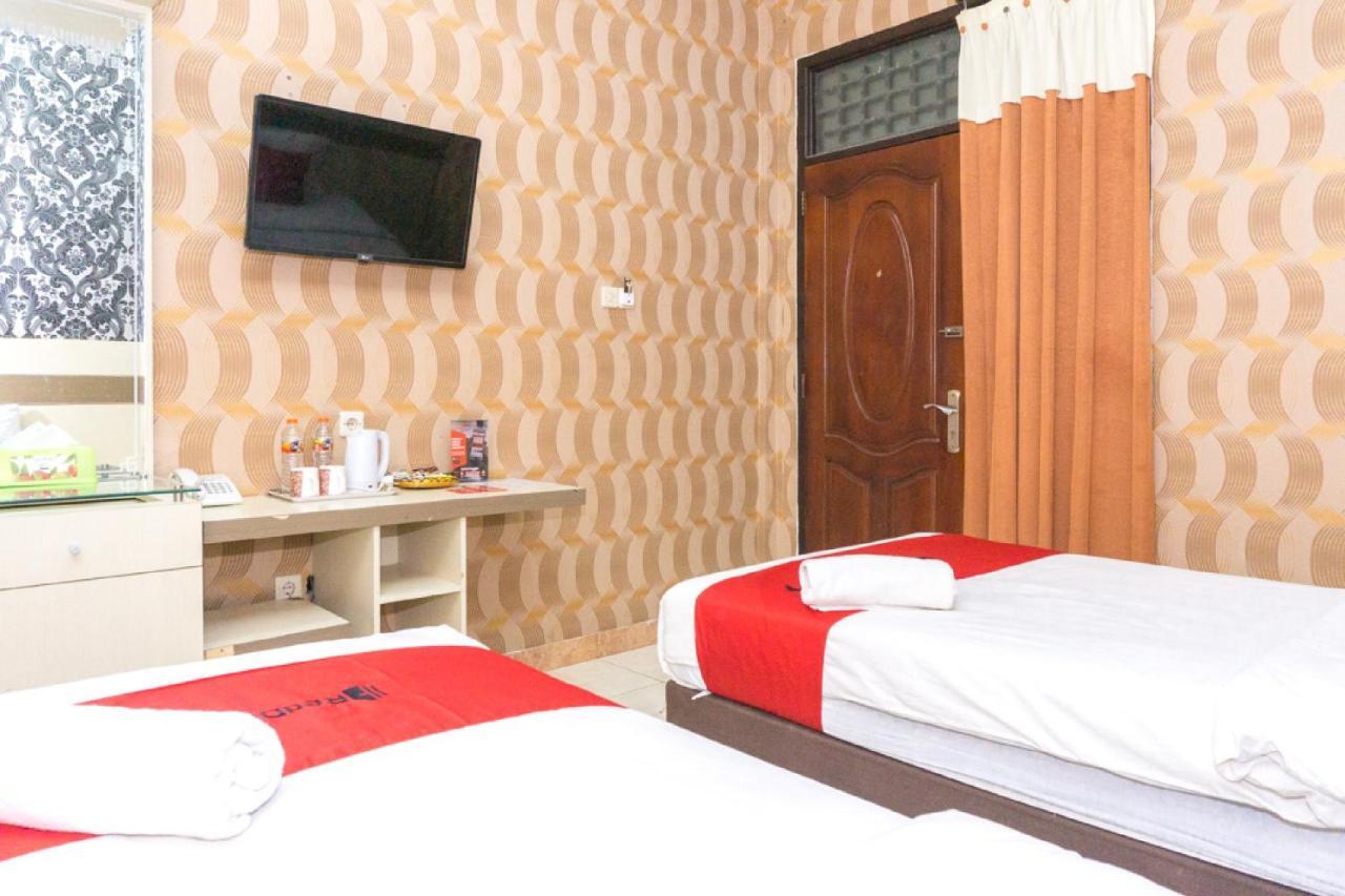 เรดดอร์ซ แอท ตัมโบลากา ซุมบา Hotel Lokokaki ภายนอก รูปภาพ