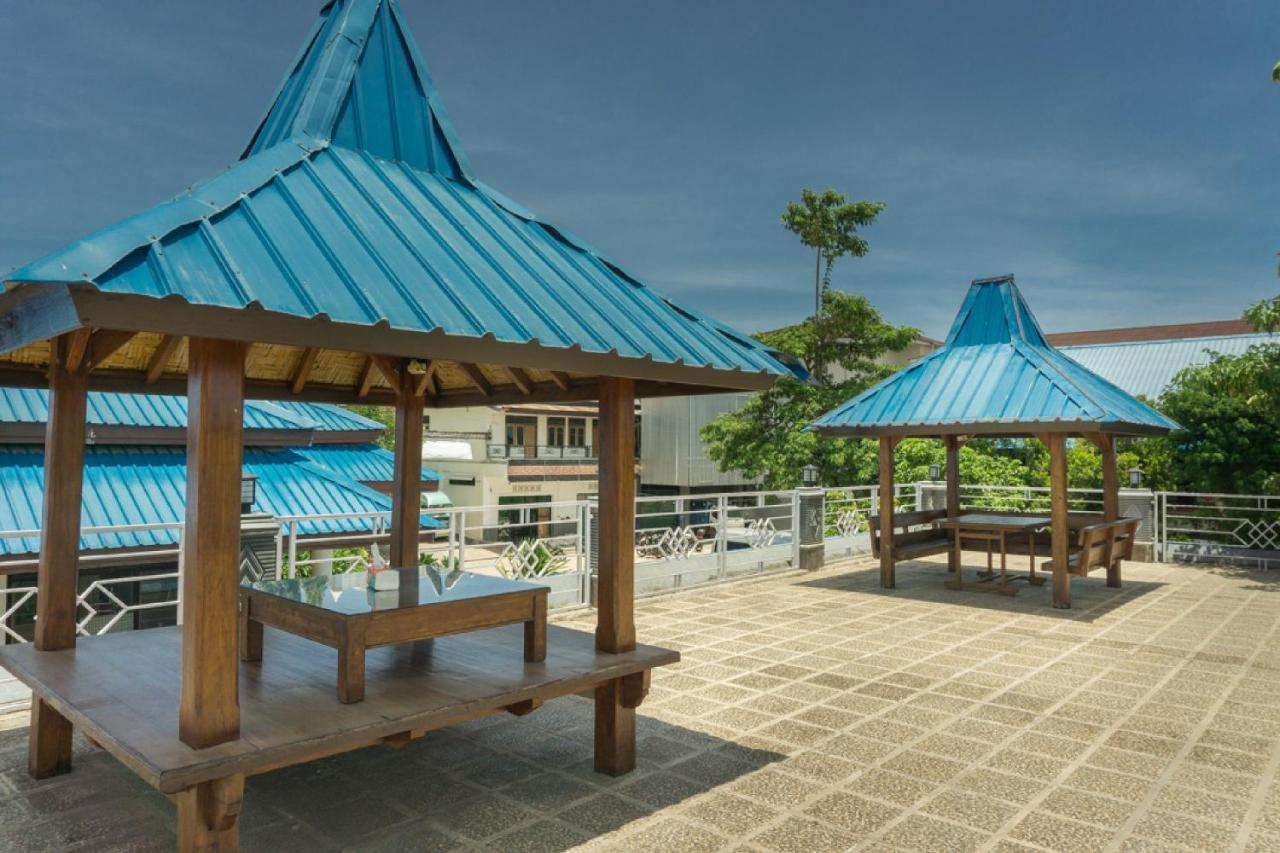 เรดดอร์ซ แอท ตัมโบลากา ซุมบา Hotel Lokokaki ภายนอก รูปภาพ