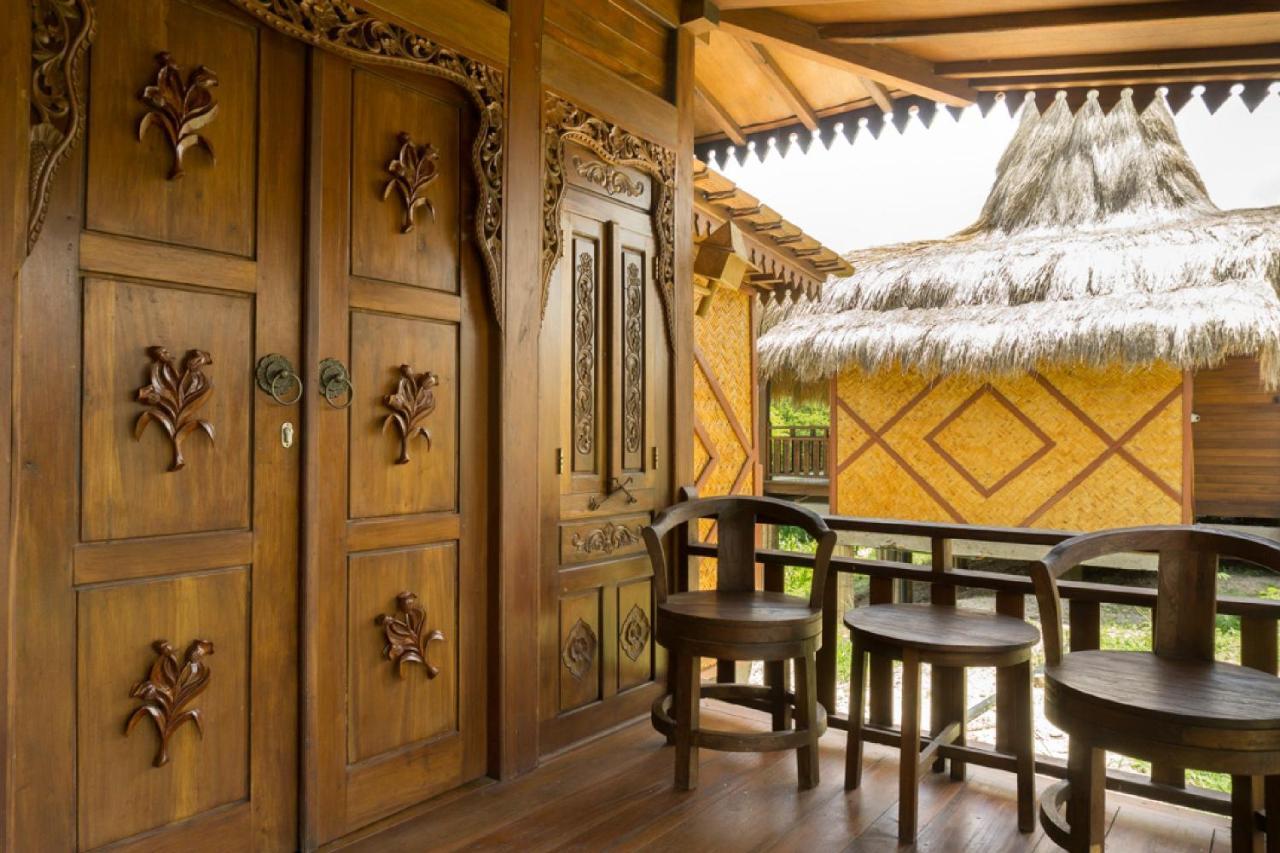 เรดดอร์ซ แอท ตัมโบลากา ซุมบา Hotel Lokokaki ภายนอก รูปภาพ
